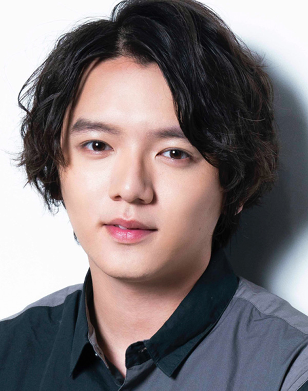 濱田龍臣